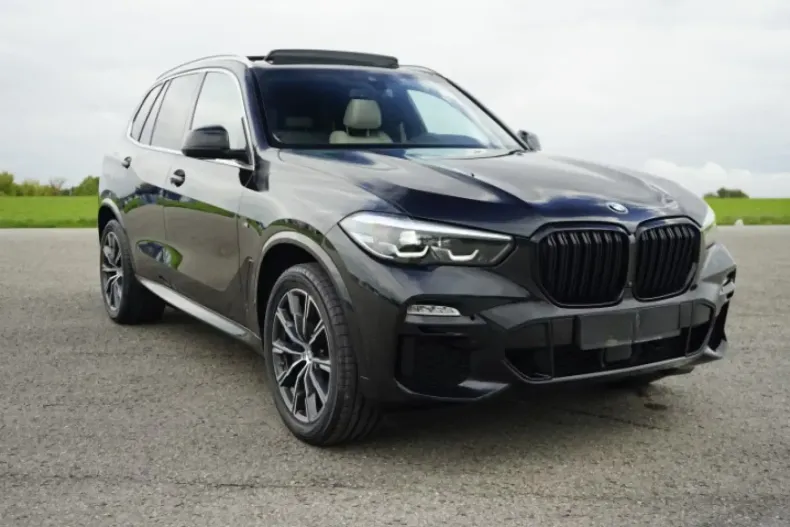 BMW X5 din 2020 cu 75.000 km - oferta BMW156393 - foto 1