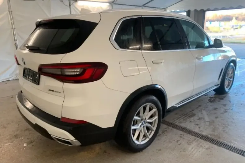 BMW X5 din 2021 cu 48.000 km - oferta BMW156395 - foto 3