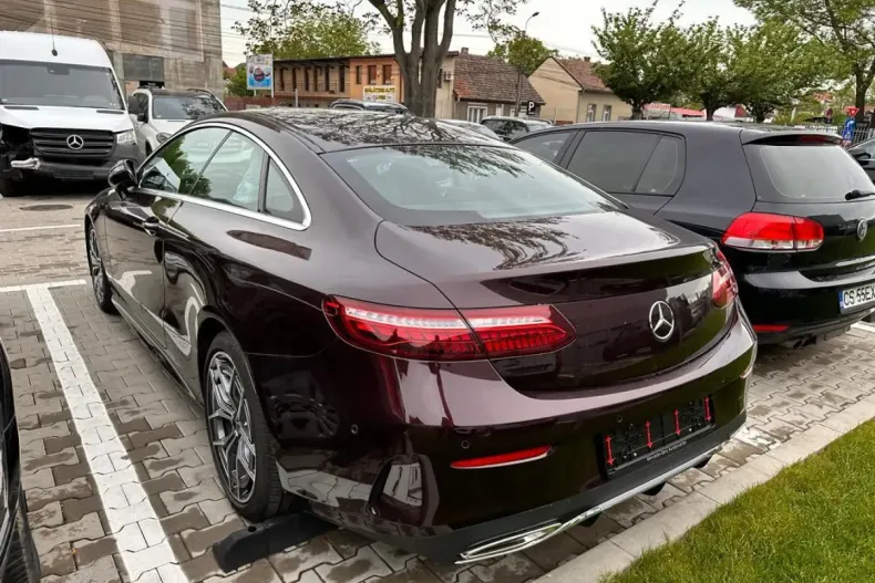 Mercedes-Benz E 200 din 2020 cu 27.500 km - oferta MER156399 - foto 4