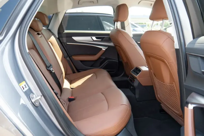 Audi A6 din 2021 cu 39.800 km - oferta AUD156402 - foto 8