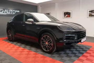 Porsche Cayenne din 2023 - oferta POR156405