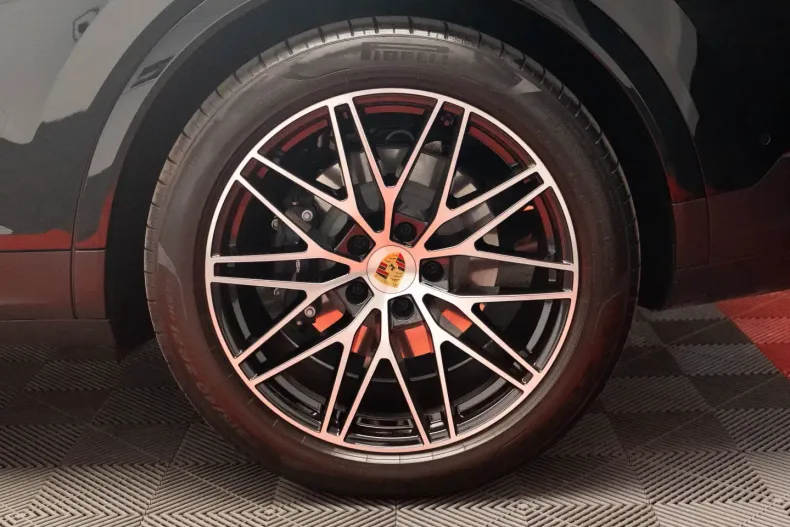 Porsche Cayenne din 2023 cu 12.500 km - oferta POR156405 - foto 6