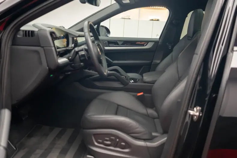 Porsche Cayenne din 2023 cu 12.500 km - oferta POR156405 - foto 13