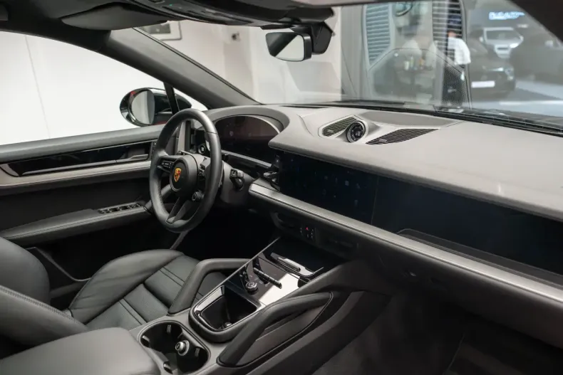 Porsche Cayenne din 2023 cu 12.500 km - oferta POR156405 - foto 22