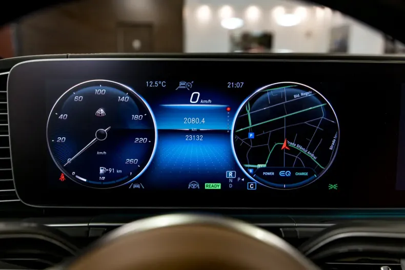 Mercedes-Benz GLS 600 din 2022 cu 38.000 km - oferta MER156407 - foto 25