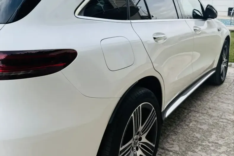 Mercedes-Benz EQC din 2020 cu 57.000 km - oferta MER156454 - foto 6