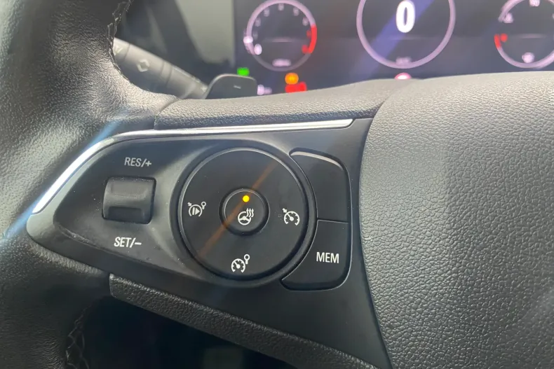 Opel Mokka din 2022 cu 51.413 km - oferta OPE156480 - foto 11