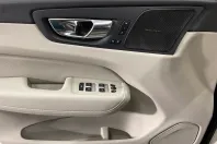 Volvo XC60 din 2020 cu 118.426 km - oferta VOL156482 - foto 27