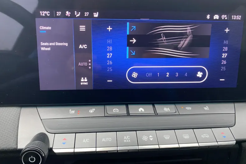 Opel Astra din 2022 cu 67.186 km - oferta OPE156483 - foto 19