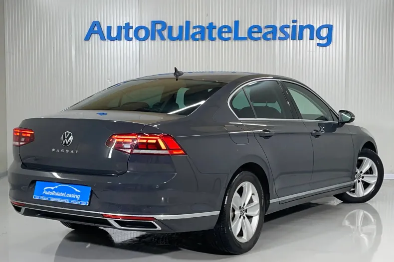 Volkswagen Passat din 2021 cu 93.462 km - oferta VOL156484 - foto 3