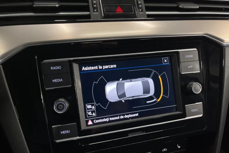 Volkswagen Passat din 2021 cu 93.462 km - oferta VOL156484 - foto 15