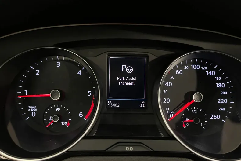 Volkswagen Passat din 2021 cu 93.462 km - oferta VOL156484 - foto 24