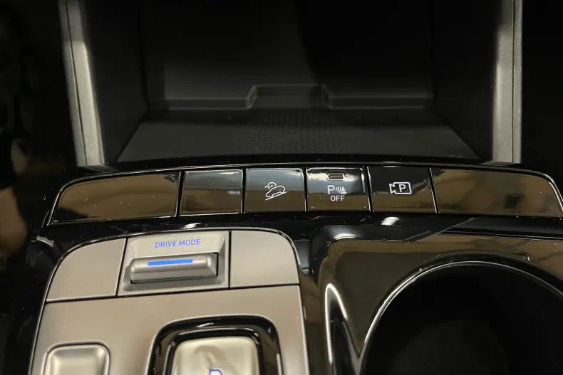 Hyundai TUCSON din 2022 cu 97.952 km - oferta HYU156488 - foto 26