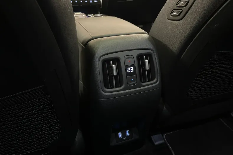 Hyundai TUCSON din 2021 cu 90.050 km - oferta HYU156489 - foto 26