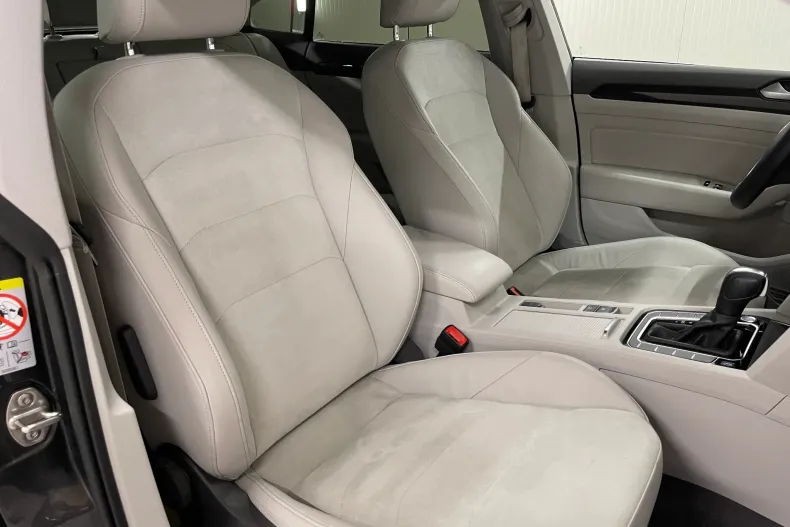 Volkswagen Arteon din 2020 cu 144.263 km - oferta VOL156490 - foto 9