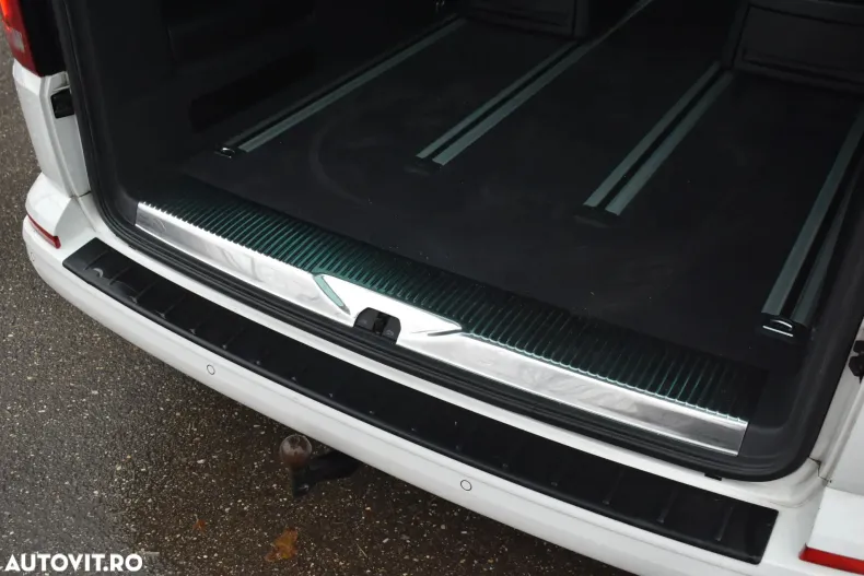 Volkswagen Multivan din 2021 cu 94.880 km - oferta VOL156492 - foto 17