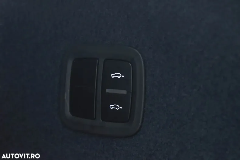 Porsche Cayenne Coupe din 2021 cu 55.561 km - oferta POR156498 - foto 38