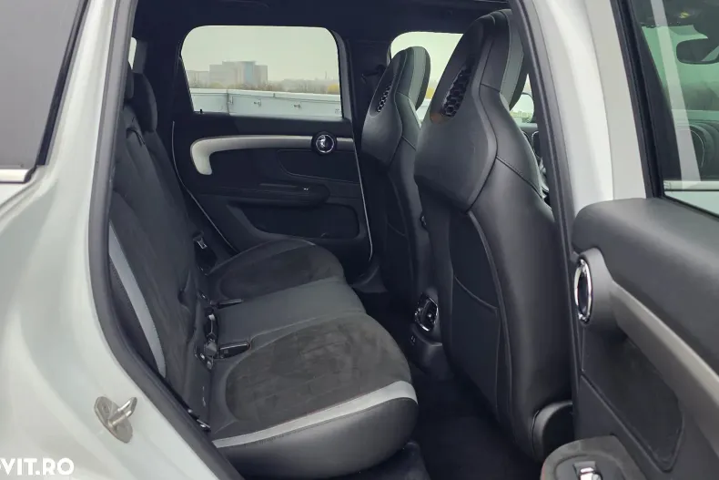 MINI John Cooper Works din 2019 cu 49.000 km - oferta MIN156501 - foto 11