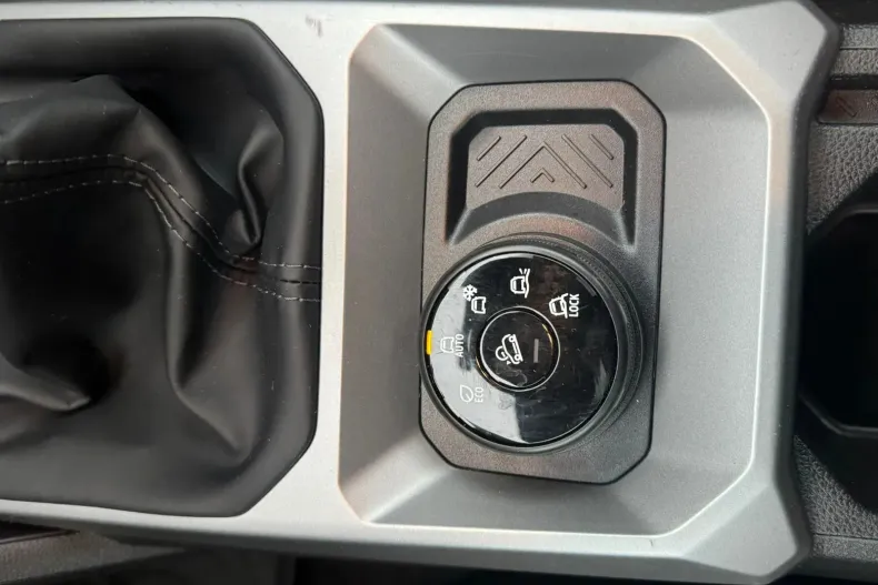 Dacia Duster din 2024 cu 31.306 km - oferta DAC156503 - foto 12