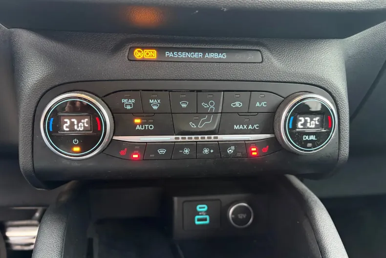 Ford Kuga din 2020 cu 75.650 km - oferta FOR156507 - foto 24