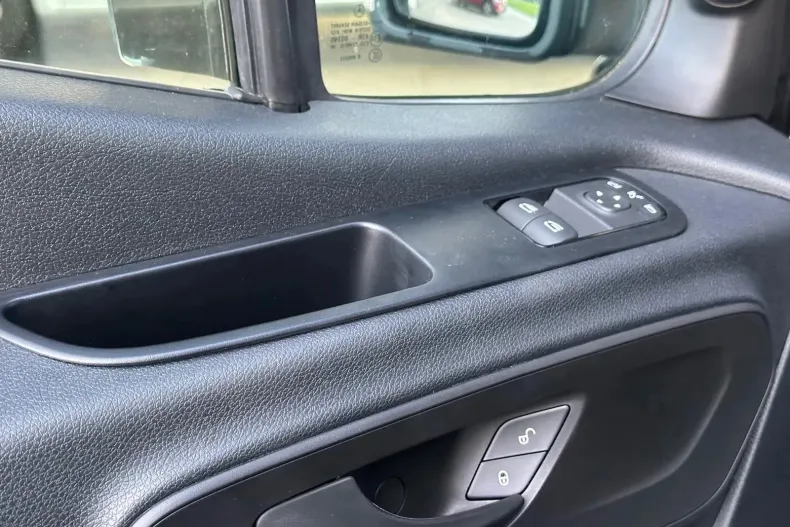 Mercedes-Benz Sprinter din 2024 cu 7.000 km - oferta MER156508 - foto 9