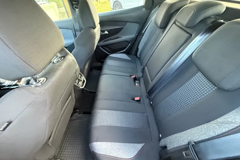 Peugeot 3008 din 2021 cu 126.000 km - oferta PEU156510 - foto 18