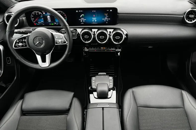 Mercedes-Benz A din 2022 cu 29.096 km - oferta MER156513 - foto 12