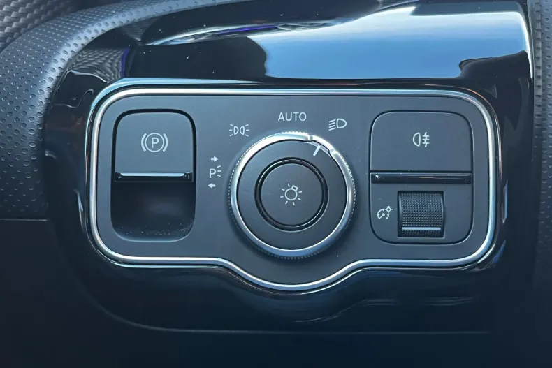 Mercedes-Benz A din 2022 cu 91.014 km - oferta MER156514 - foto 19