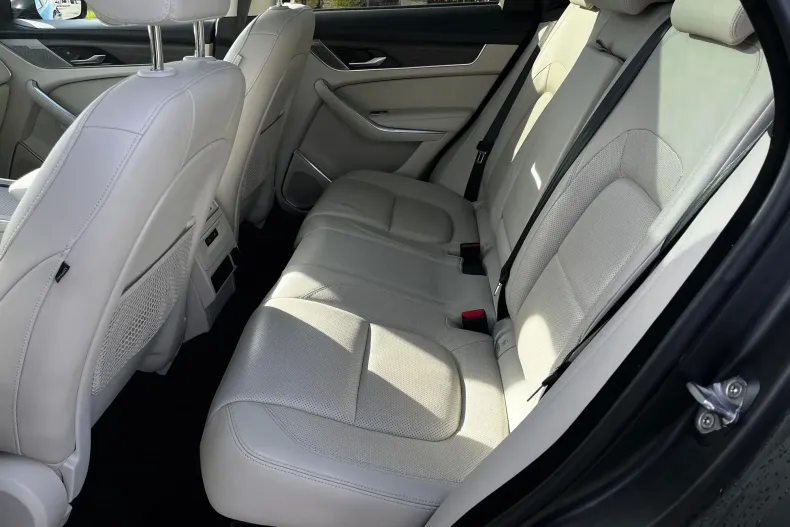 Jaguar F-Pace din 2021 cu 150.964 km - oferta JAG156515 - foto 11