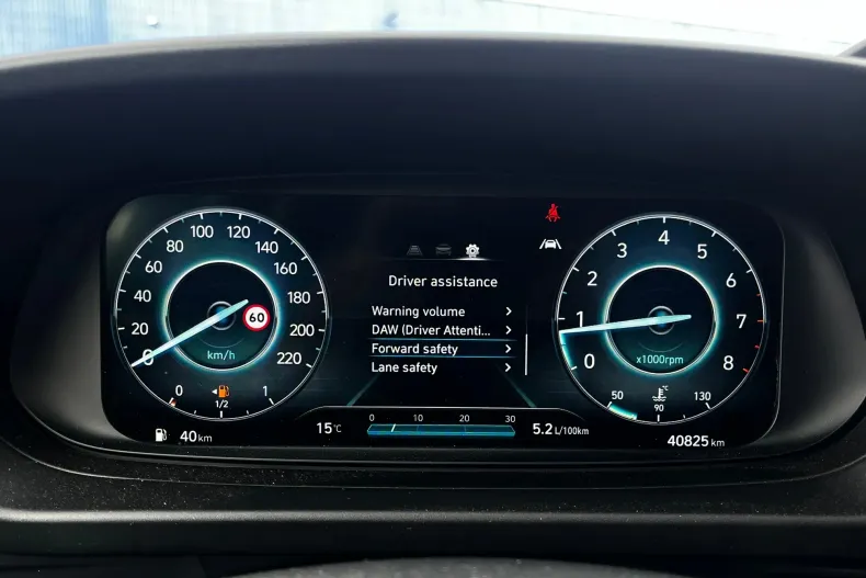 Hyundai i20 din 2021 cu 40.825 km - oferta HYU156516 - foto 25