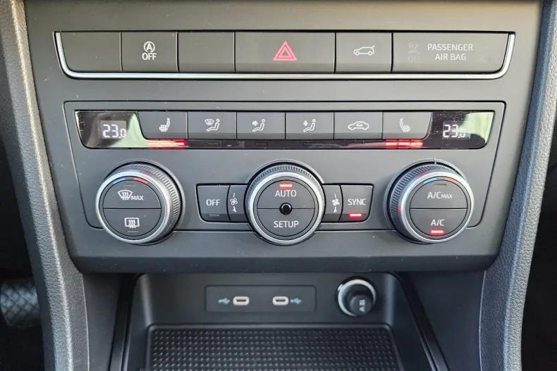 Seat Ateca din 2024 cu 38.035 km - oferta SEA156518 - foto 12