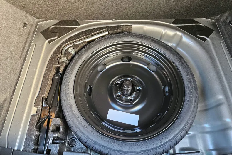 Seat Ateca din 2024 cu 38.035 km - oferta SEA156518 - foto 26