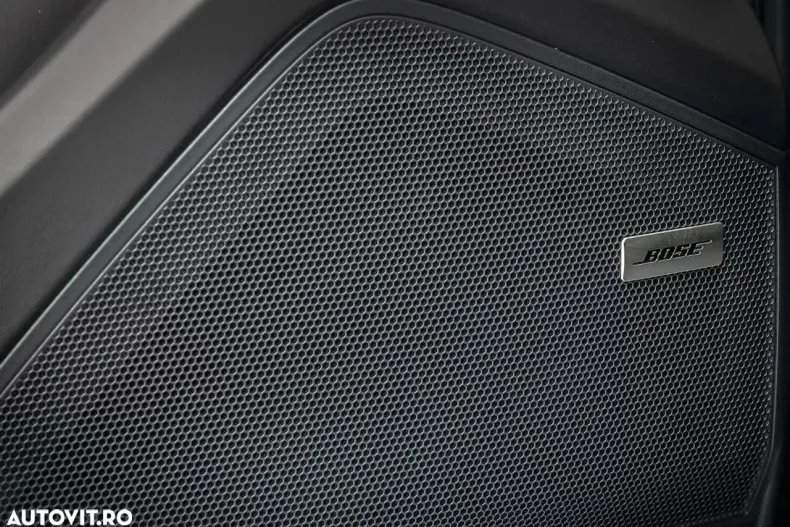 Porsche Cayenne Coupe din 2025 cu 8.900 km - oferta POR156520 - foto 17