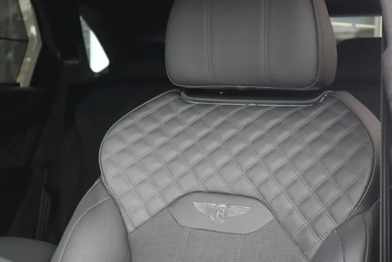 Bentley Bentayga din 2025 cu 15 km - oferta BEN156521 - foto 13