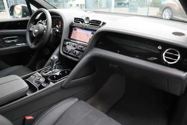 Bentley Bentayga din 2025 cu 15 km - oferta BEN156521 - foto 16