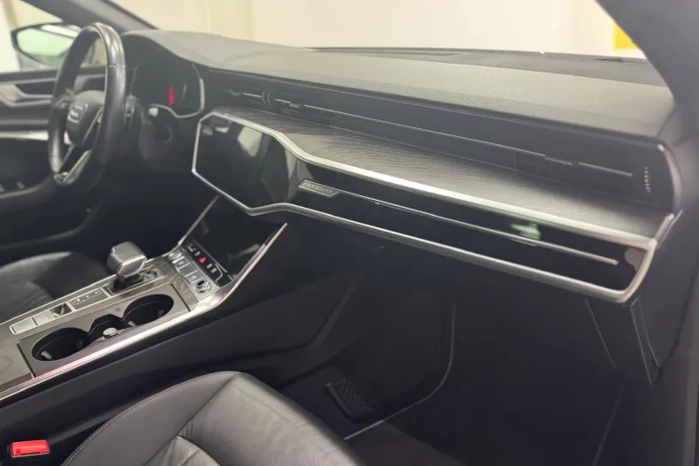 Audi A7 din 2019 cu 78.000 km - oferta AUD156524 - foto 23