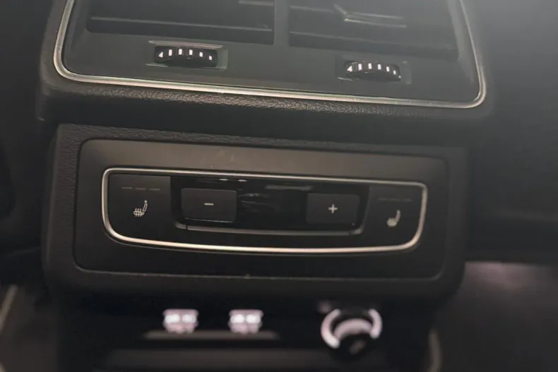 Audi A7 din 2019 cu 78.000 km - oferta AUD156524 - foto 31