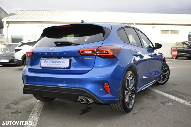 Ford Focus din 2022 cu 11.100 km - oferta FOR156527 - foto 6
