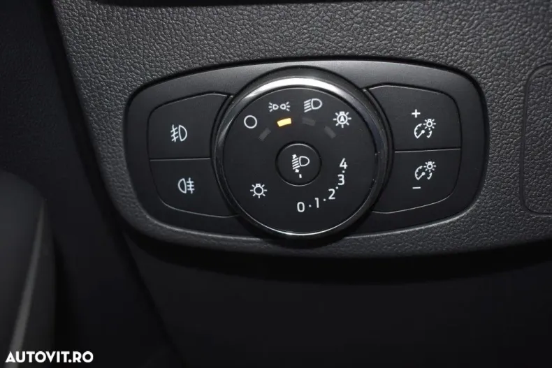 Ford Focus din 2022 cu 11.100 km - oferta FOR156527 - foto 20