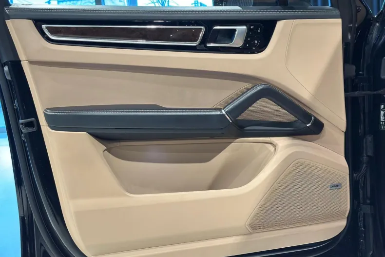 Porsche Cayenne din 2020 cu 98.000 km - oferta POR156530 - foto 21