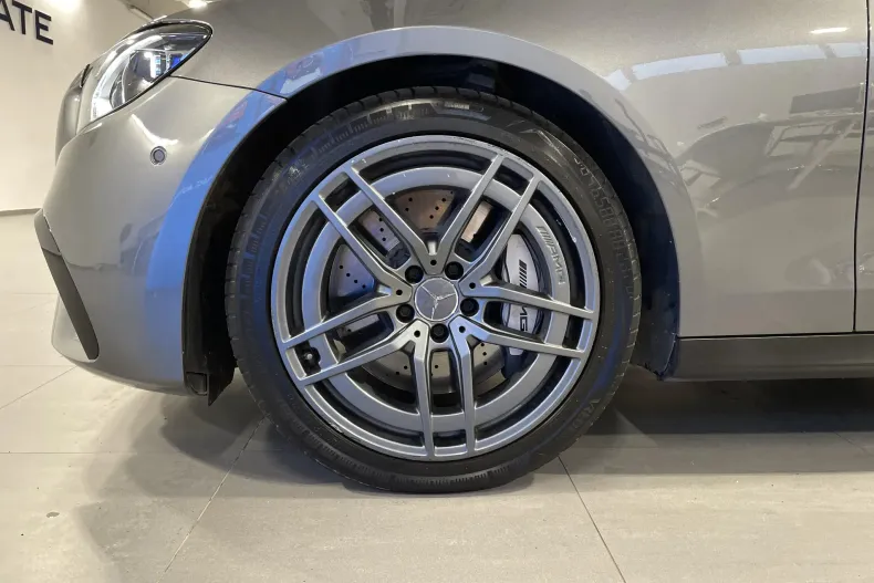 Mercedes-Benz E 53 AMG din 2020 cu 135.095 km - oferta MER156531 - foto 13