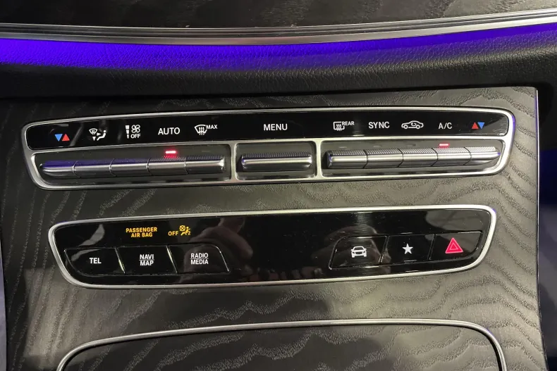 Mercedes-Benz E 53 AMG din 2020 cu 135.095 km - oferta MER156531 - foto 17