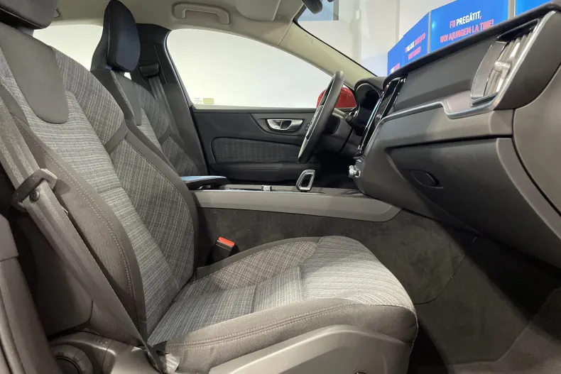 Volvo S60 din 2024 cu 28.283 km - oferta VOL156532 - foto 11