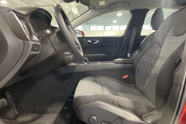 Volvo S60 din 2024 cu 28.283 km - oferta VOL156532 - foto 23