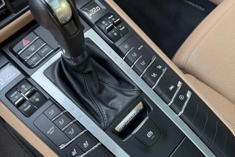 Porsche Macan din 2020 cu 105.000 km - oferta POR156538 - foto 20