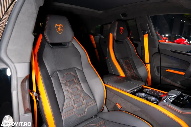Lamborghini Urus din 2025 cu 4.000 km - oferta LAM156540 - foto 26