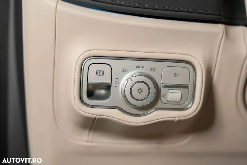 Mercedes-Benz G din 2024 cu 6.000 km - oferta MER156541 - foto 14