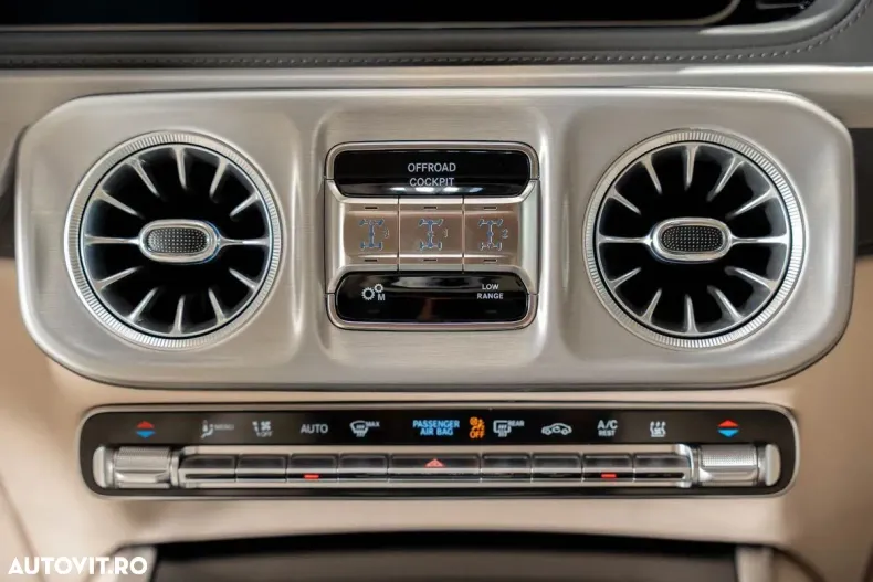 Mercedes-Benz G din 2024 cu 6.000 km - oferta MER156541 - foto 25
