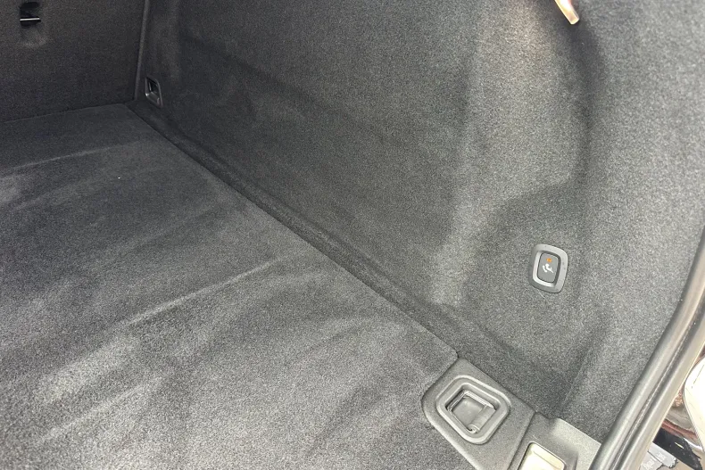 Volvo XC60 din 2023 cu 118.000 km - oferta VOL156546 - foto 30