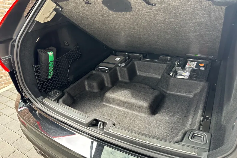 Volvo XC60 din 2023 cu 118.000 km - oferta VOL156546 - foto 31